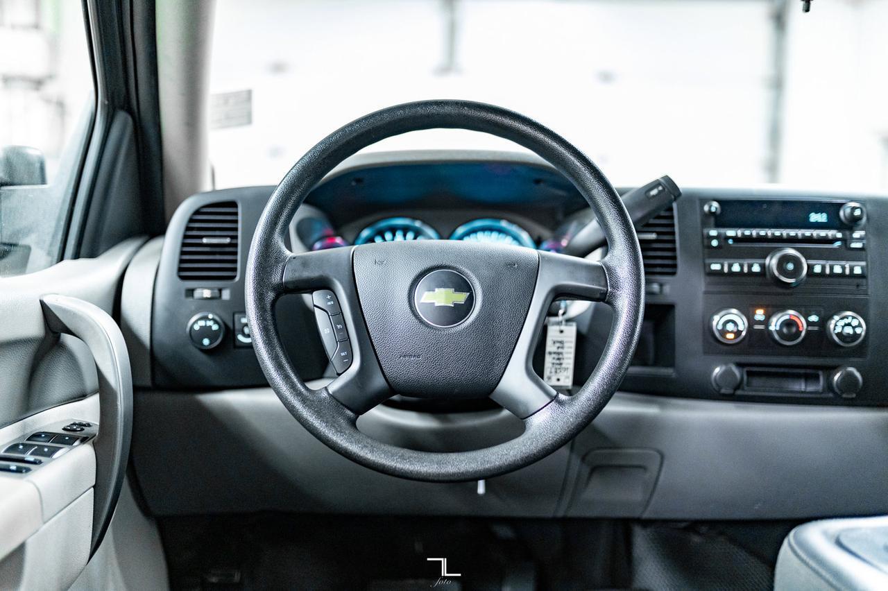 2012 Chevrolet Silverado 3500HD 4x4 Crew Cab LT Dually Red Deer AB