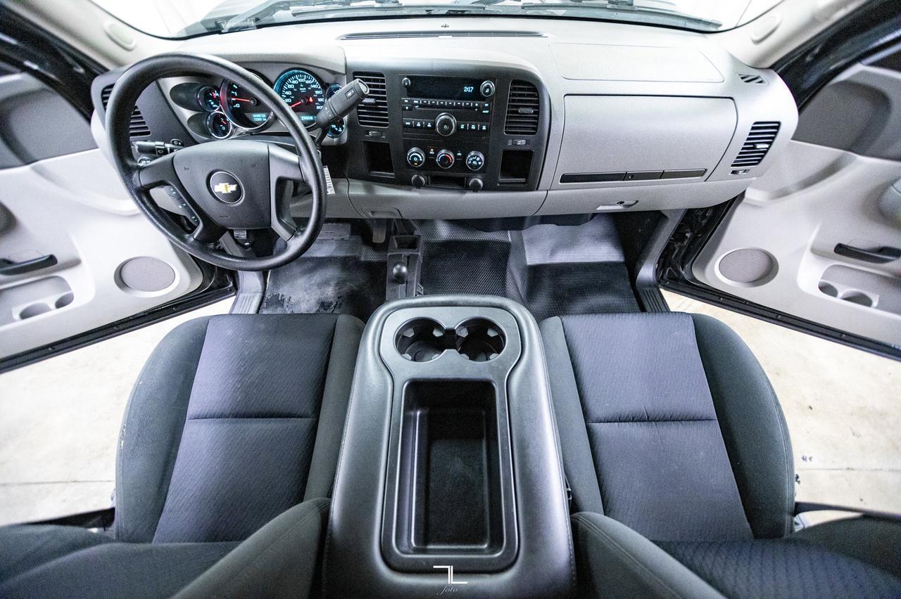 2012 Chevrolet Silverado 3500HD 4x4 Crew Cab LT Dually Red Deer AB