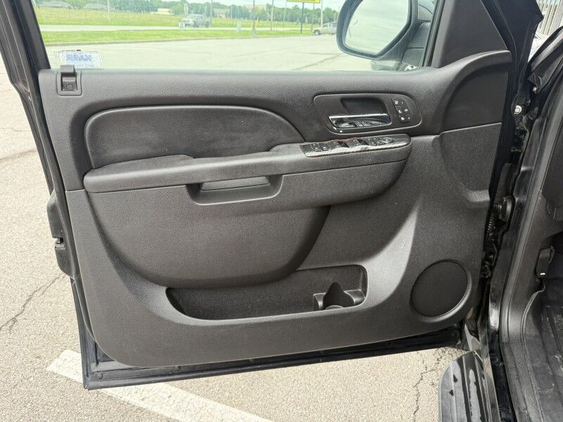 2012 Chevrolet Suburban 4x4 LTZ Collinsville OK