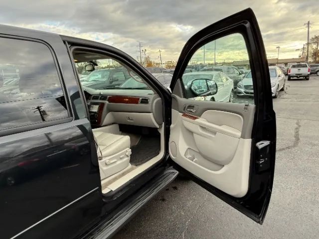 2012 Chevrolet Tahoe Hybrid Sport Utility 4D Cincinnati OH