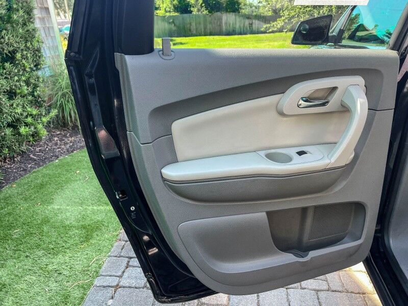 2012 Chevrolet Traverse LT w/2LT Wilmington NC
