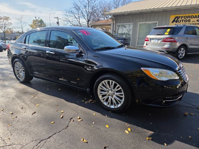 2012 Chrysler 200 Limited