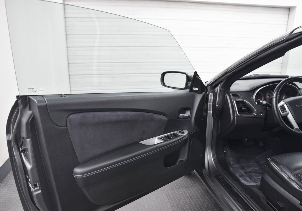 2012 Chrysler 200 S AKRON OH