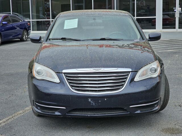 2012 Chrysler 200 TOURING