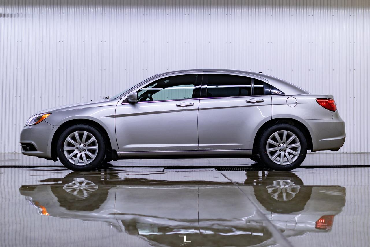 2012 Chrysler 200 Touring Red Deer AB