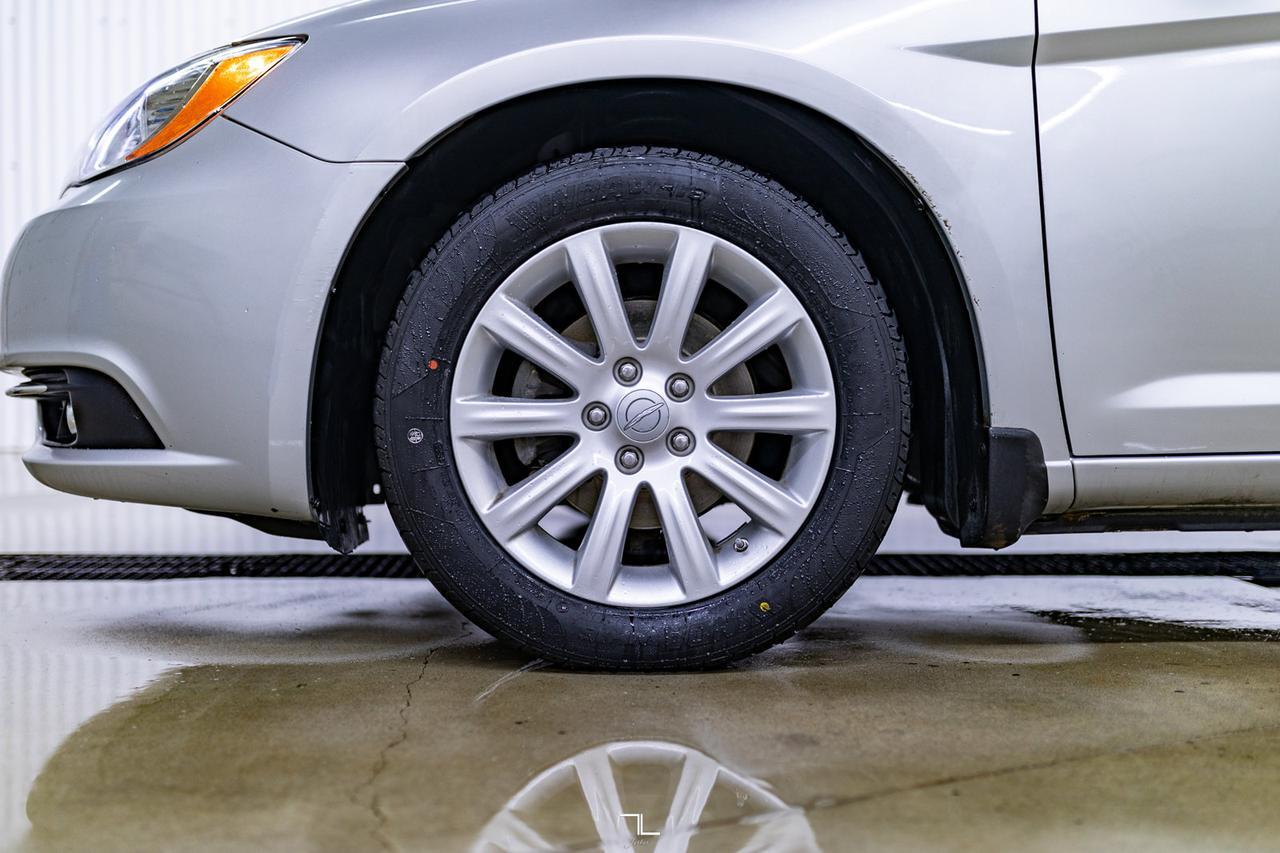 2012 Chrysler 200 Touring Red Deer AB