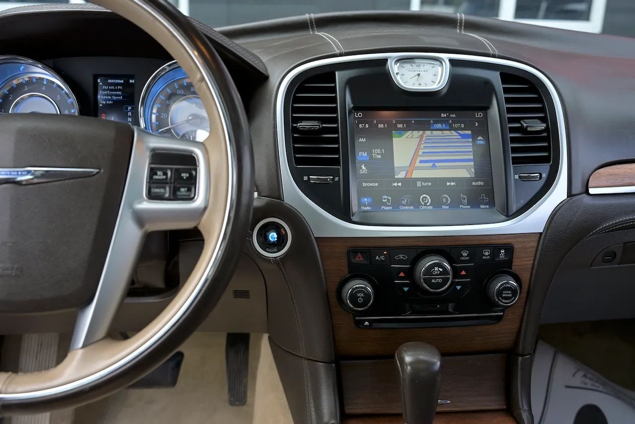 2012 Chrysler 300 300C Luxury Series Sedan 4D Doral FL