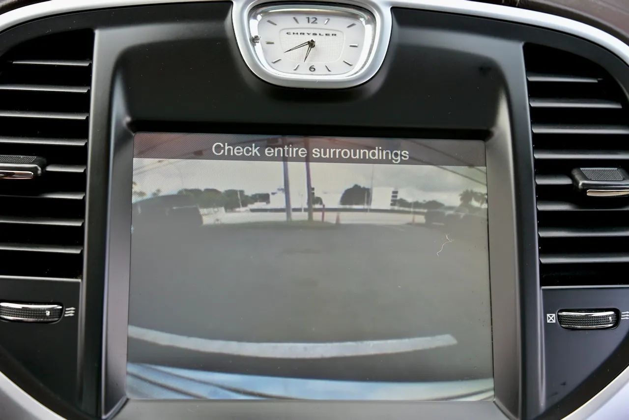 2012 Chrysler 300 300C Luxury Series Sedan 4D Doral FL