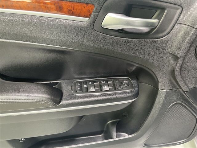 2012 Chrysler 300 Limited Columbia SC