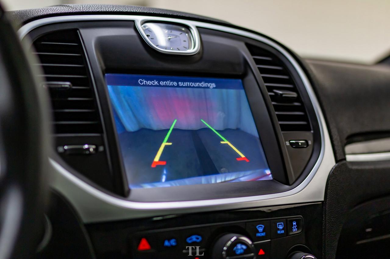 2012 Chrysler 300 Limited Leather Roof Nav BCam Red Deer AB