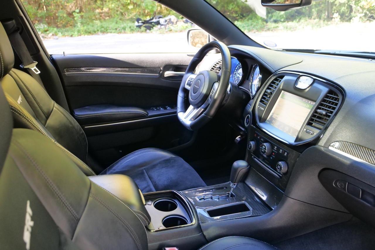 2012 Chrysler 300 SRT8 / Harmon Kardon Audio / 6.4L V8 / Pano Sunroof Lincolnton NC