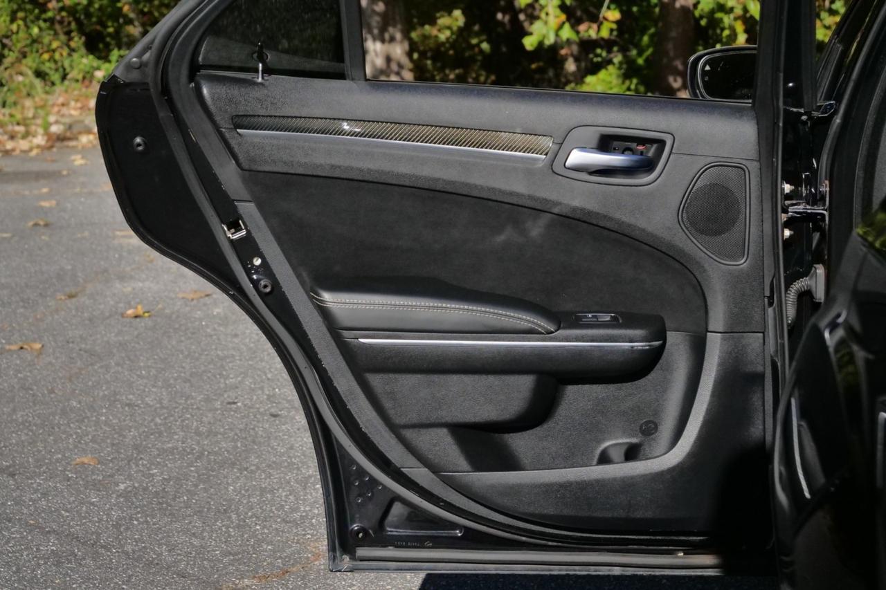 2012 Chrysler 300 SRT8 / Harmon Kardon Audio / 6.4L V8 / Pano Sunroof Lincolnton NC