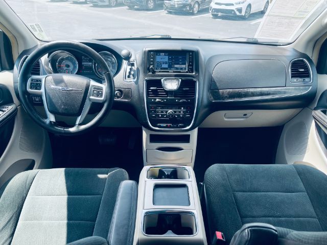 2012 Chrysler Town &amp; Country - SD Touring Hot Springs AR