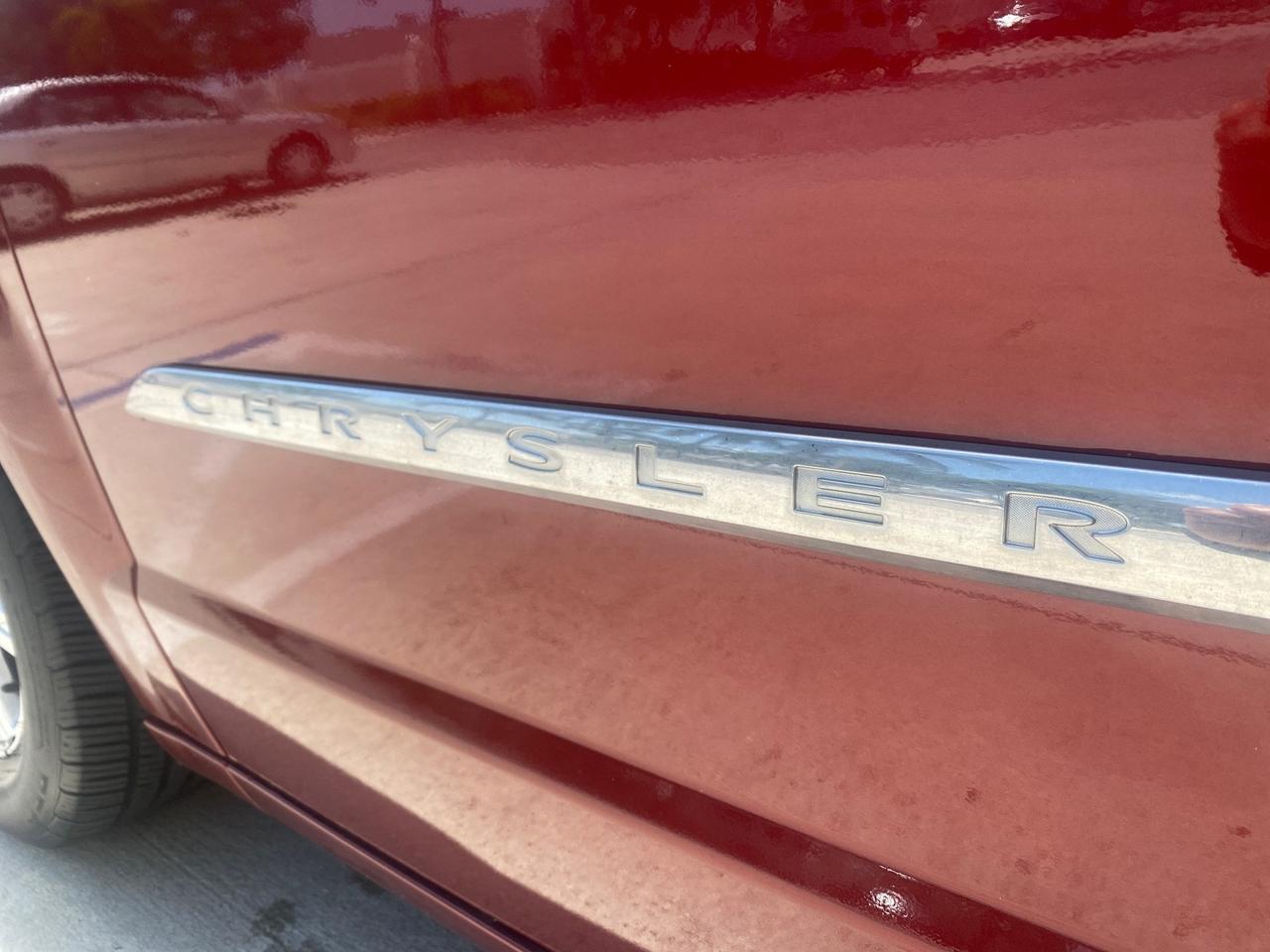 2012 Chrysler Town & Country 1 OWNER LOW MILES 58.406 Pompano Beach FL
