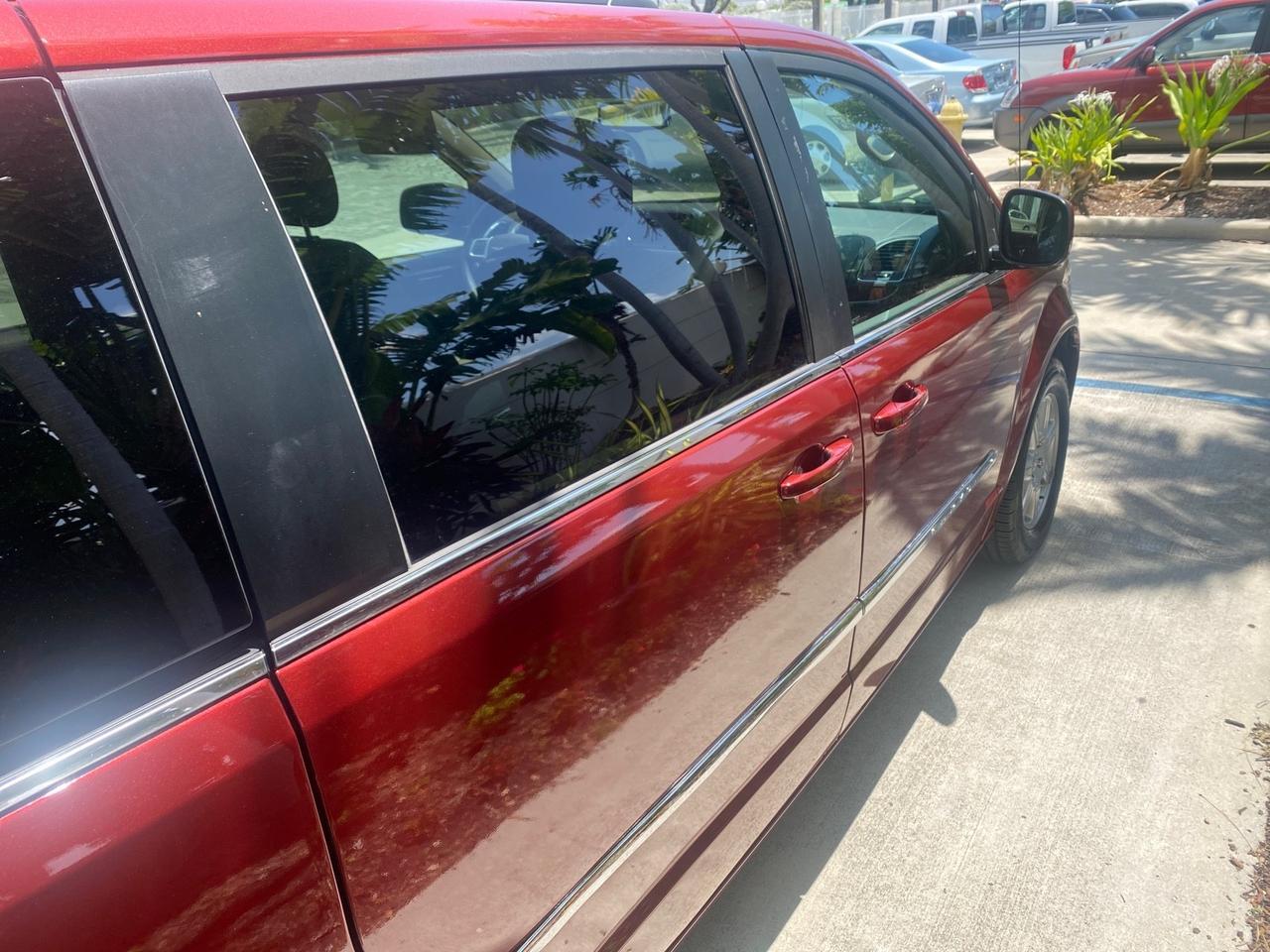 2012 Chrysler Town & Country 1 OWNER LOW MILES 58,411 Pompano Beach FL