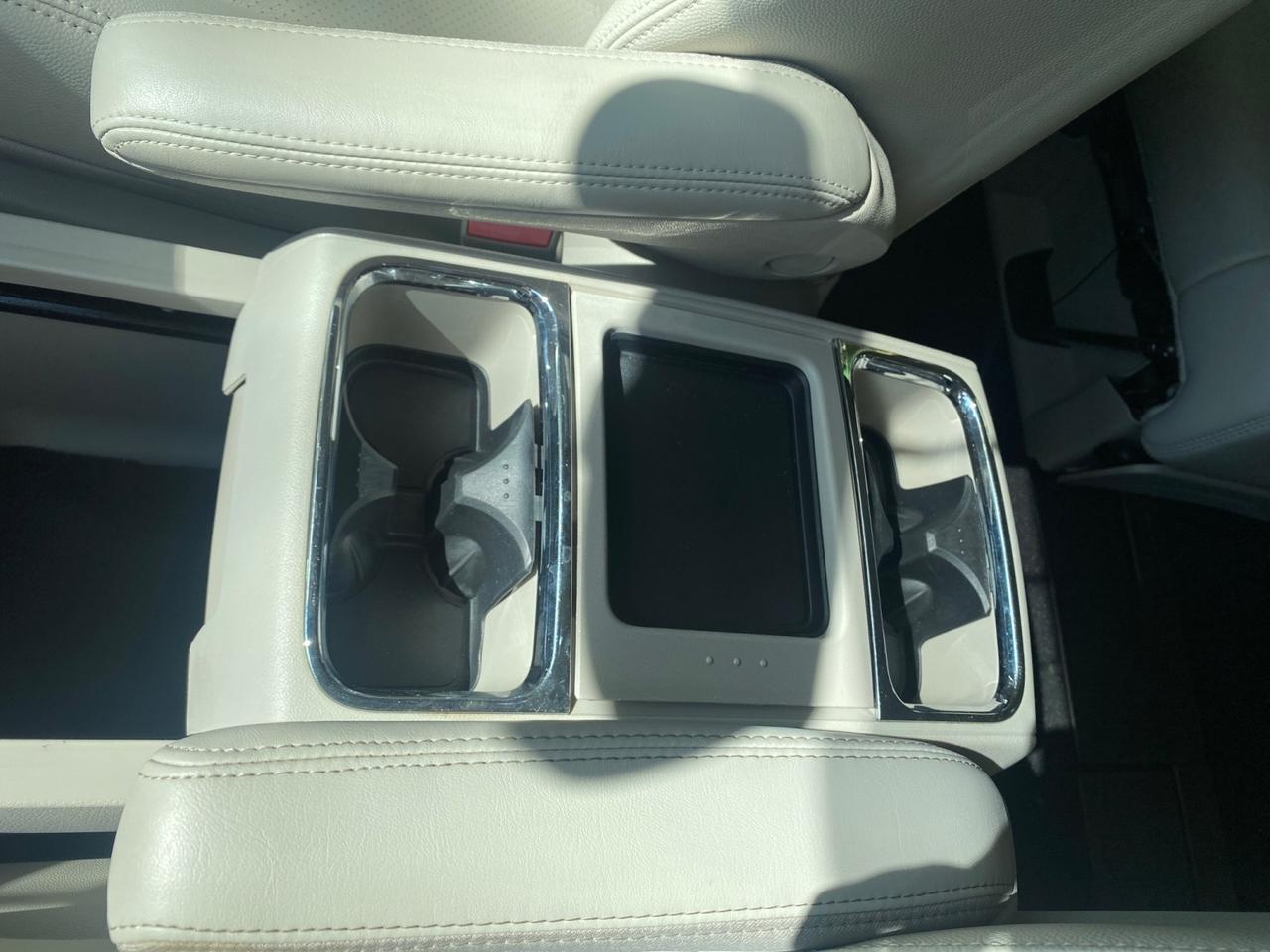 2012 Chrysler Town & Country HANDICAP LIFT LOW MILES 32,124 Pompano Beach FL