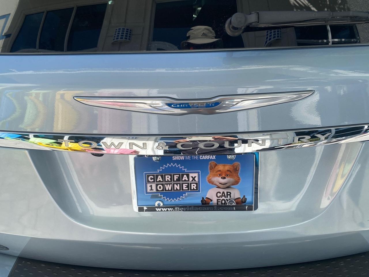 2012 Chrysler Town & Country HANDICAP LIFT LOW MILES 32,124 Pompano Beach FL