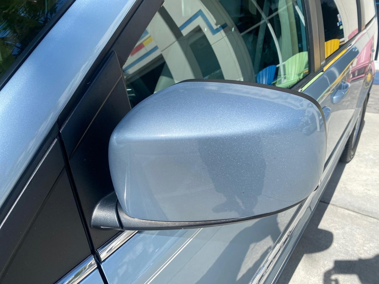 2012 Chrysler Town & Country HANDICAP LIFT LOW MILES 32,124 Pompano Beach FL
