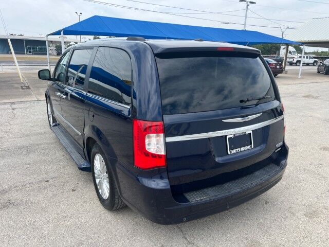 2012 Chrysler Town & Country Limited