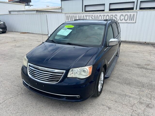 2012 Chrysler Town & Country Limited