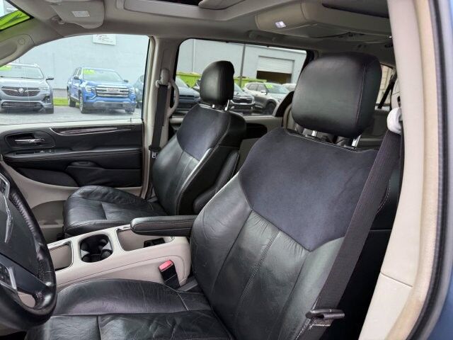 2012 Chrysler Town & Country Limited Punta Gorda FL