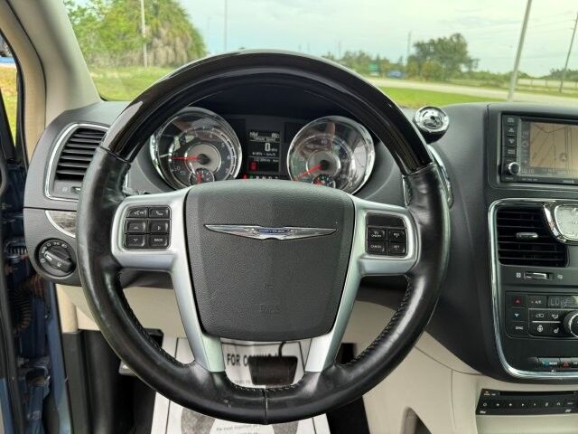 2012 Chrysler Town & Country Limited Punta Gorda FL