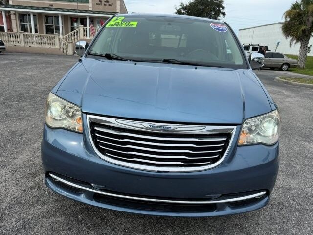 2012 Chrysler Town & Country Limited
