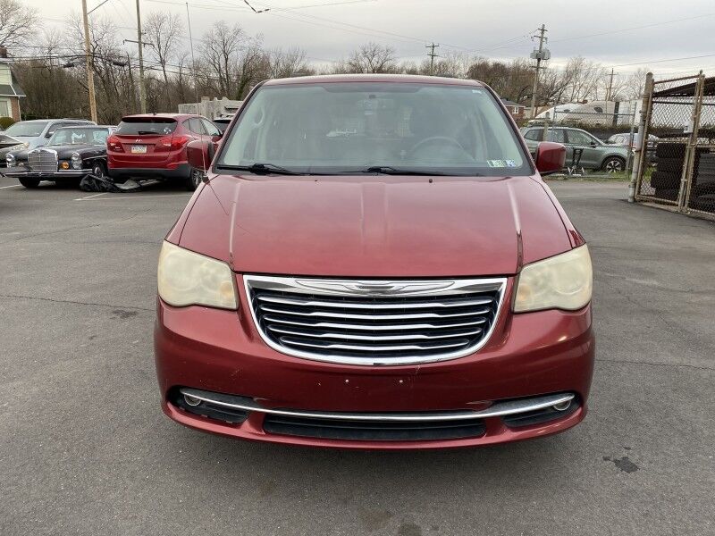2012 Chrysler Town & Country Touring