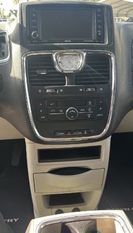 2012 Chrysler Town & Country Touring Houston TX