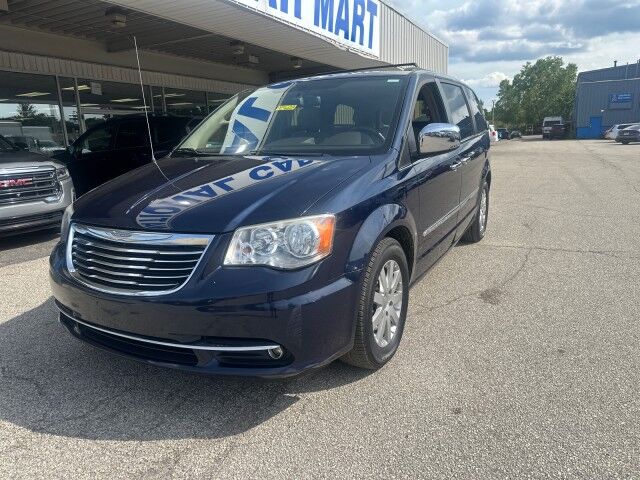 2012 Chrysler Town & Country Touring-L