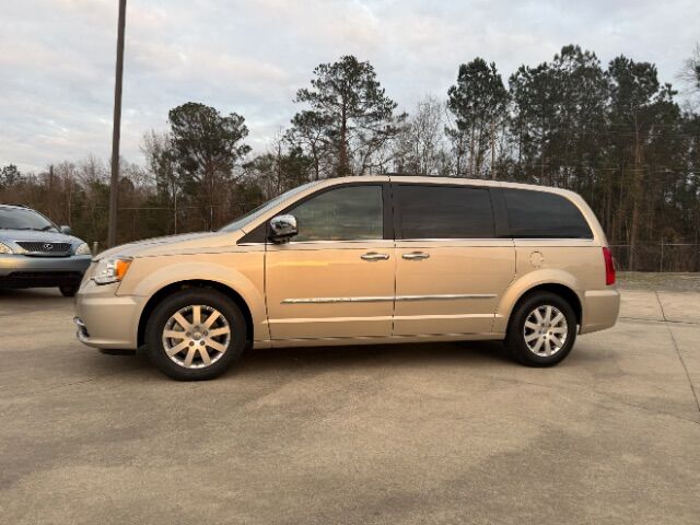 2012 Chrysler Town & Country Touring-L