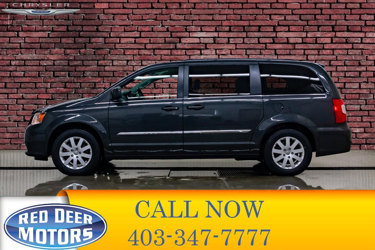 2012 Chrysler Town & Country Touring Leather Nav BCam