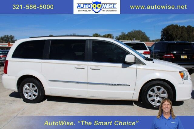 2012 Chrysler Town & Country Touring