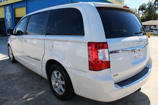 2012 Chrysler Town & Country Touring