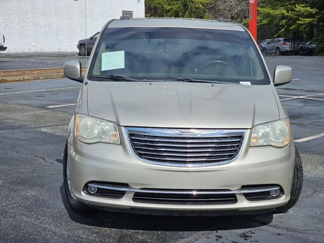2012 Chrysler Town and Country Touring