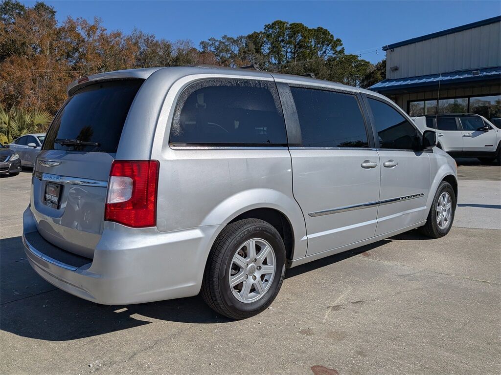 2012 Chrysler Town &amp; Country Touring
