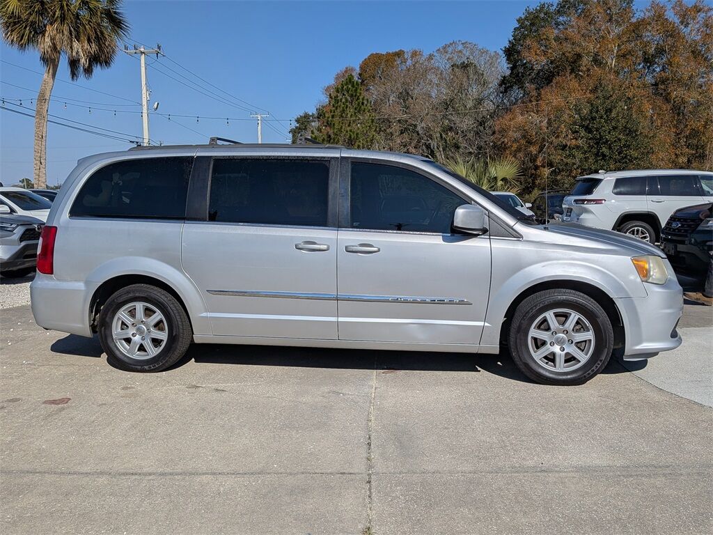 2012 Chrysler Town &amp; Country Touring