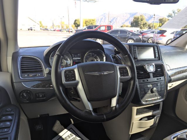 2012 Chrysler Town & Country Touring Ogden UT