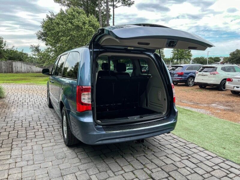 2012 Chrysler Town & Country Touring Wilmington NC