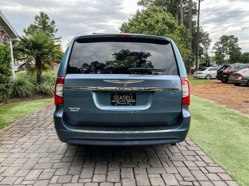 2012 Chrysler Town & Country Touring Wilmington NC