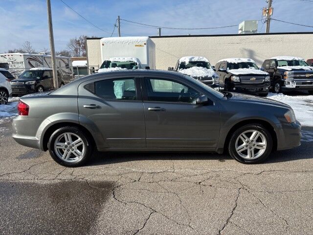2012 Dodge Avenger SXT Cleveland OH