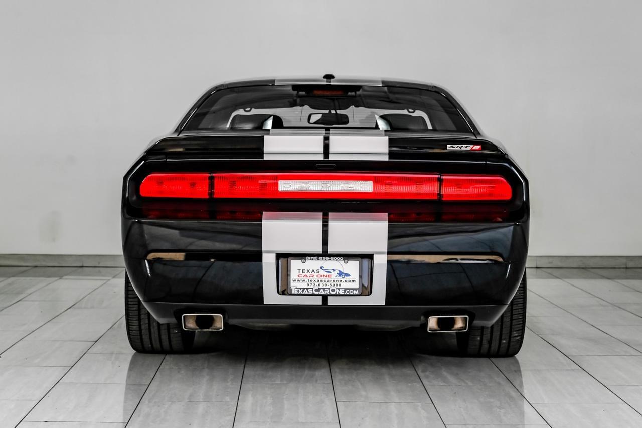 2012 Dodge Challenger SRT8 392 HEMI AUTOMATIC NAVIGATION SUNROOF LEATHER HEATED SEATS Carrollton TX