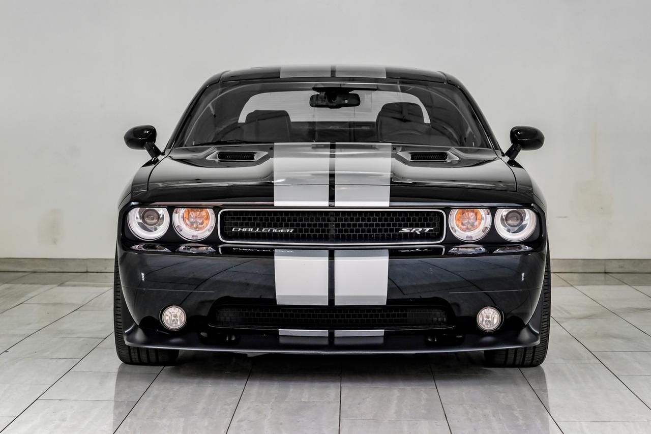 2012 Dodge Challenger SRT8 392 HEMI AUTOMATIC NAVIGATION SUNROOF LEATHER HEATED SEATS