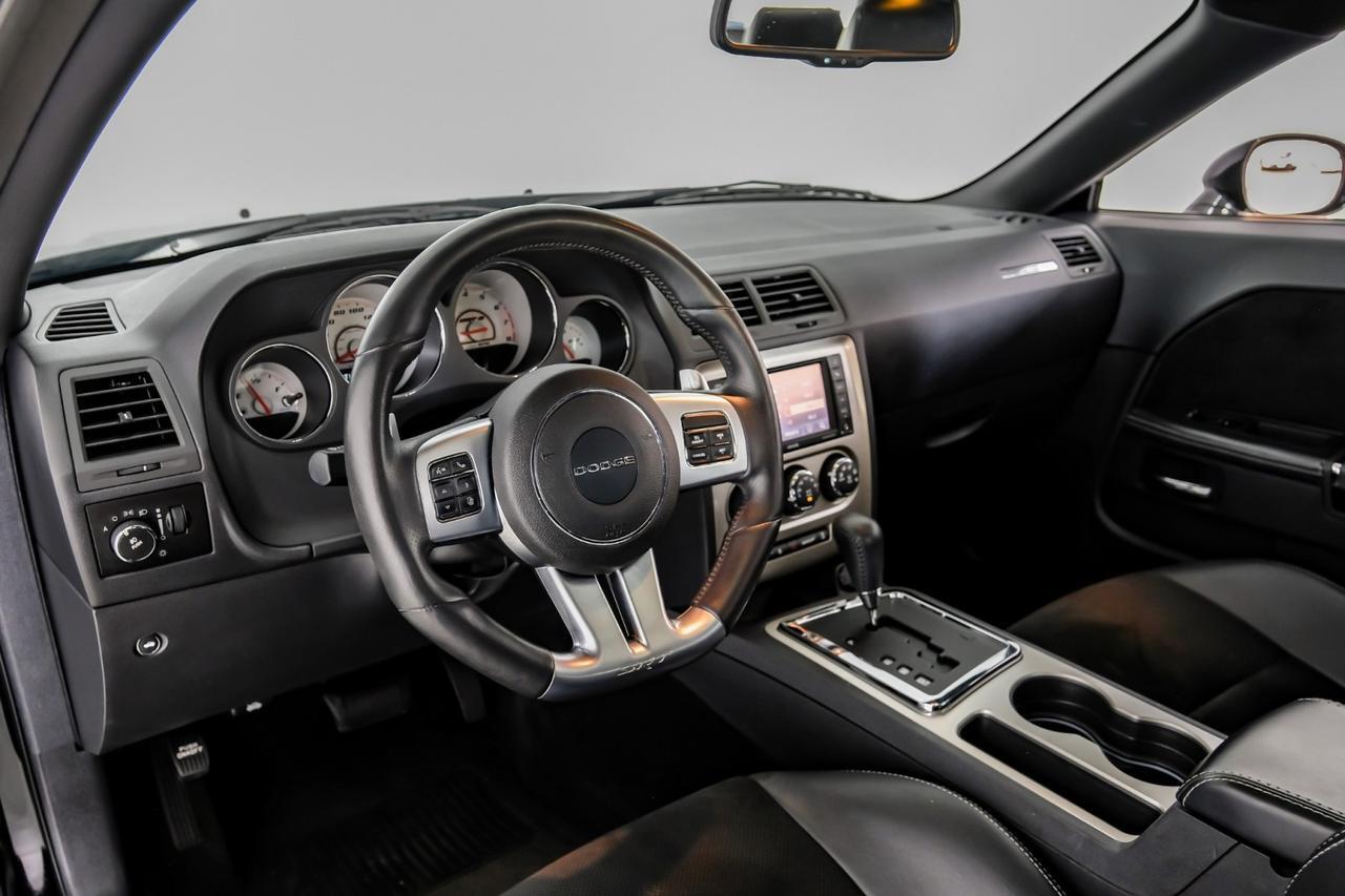 2012 Dodge Challenger SRT8 392 HEMI AUTOMATIC NAVIGATION SUNROOF LEATHER HEATED SEATS Carrollton TX