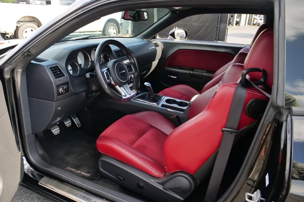 2012 Dodge Challenger SRT8 392 / Manual / Premium Sound Group! Lincolnton NC