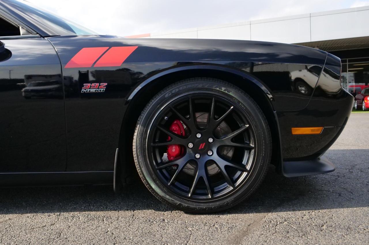 2012 Dodge Challenger SRT8 392 / Manual / Premium Sound Group! Lincolnton NC