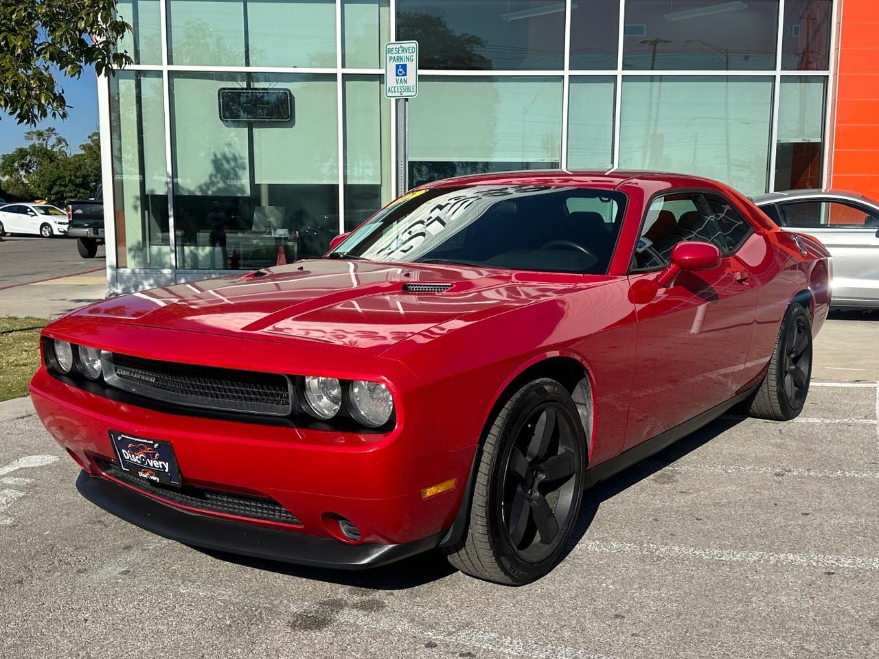 2012 Dodge Challenger SXT