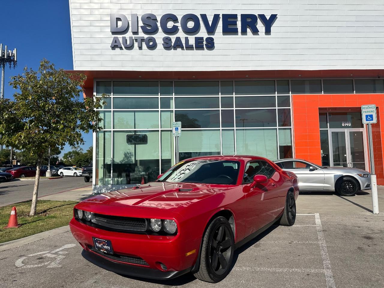 2012 Dodge Challenger SXT