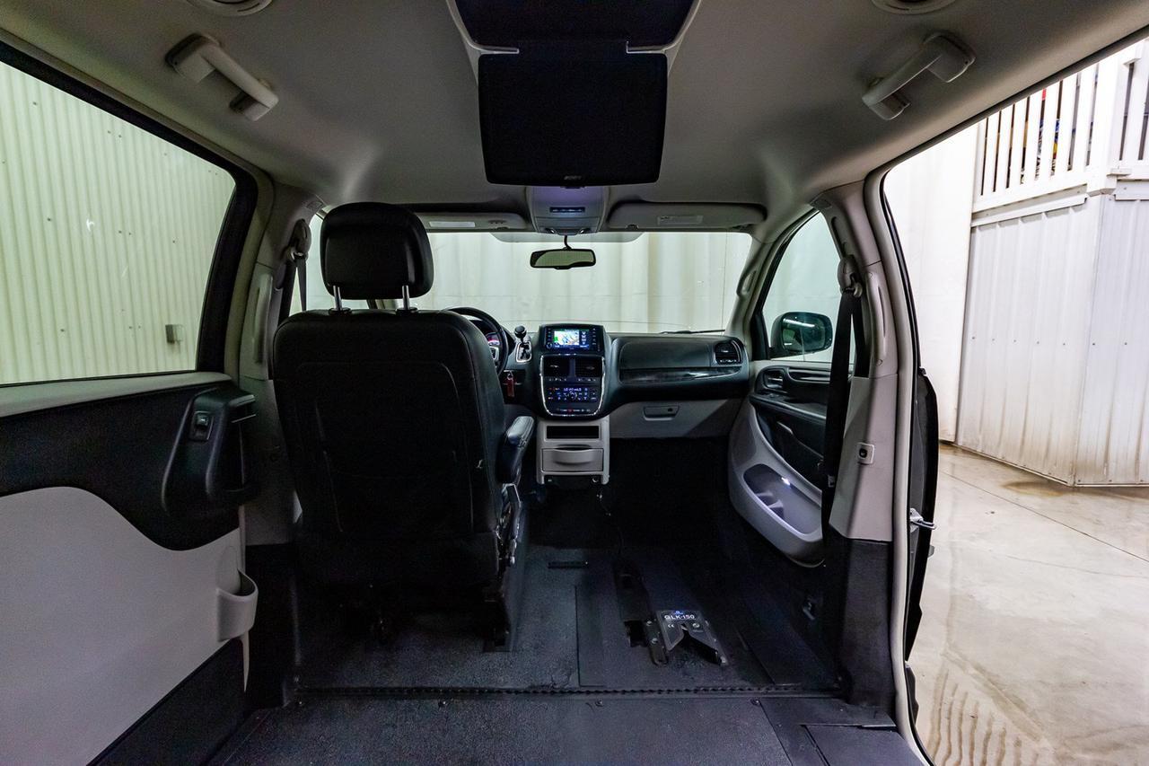 2012 Dodge Grand Caravan Crew Plus Leather Nav DVD Wheelchair Lift Red Deer AB