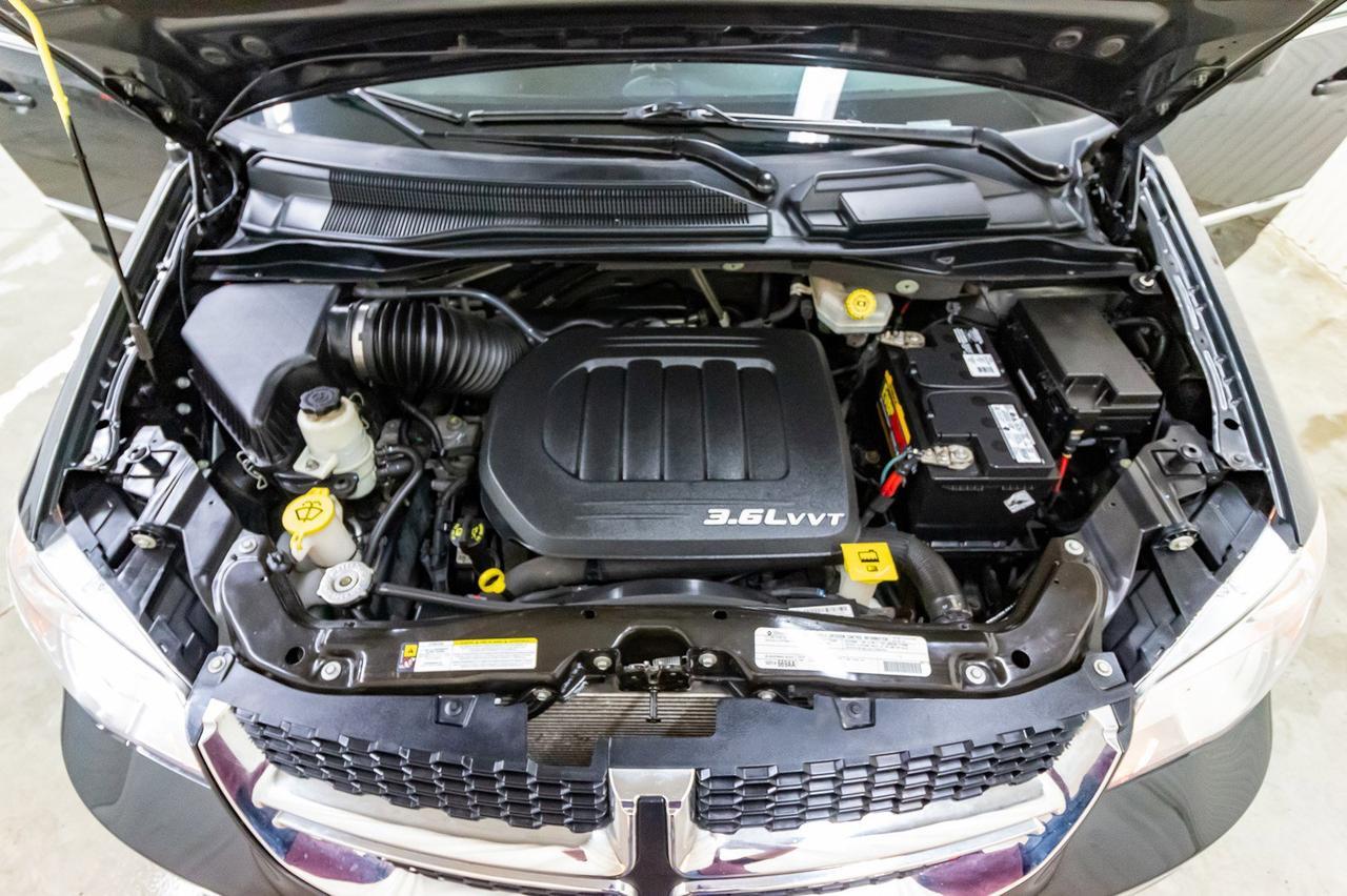 2012 Dodge Grand Caravan Crew Plus Leather Nav DVD Wheelchair Lift Red Deer AB